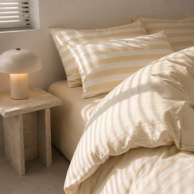 Bedding Set with Striped Duvet Cover and Pillowcases for a Modern Look